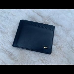 😎Nike Men's Black Golf Billfold Wallet/ Father’s Day 🎁